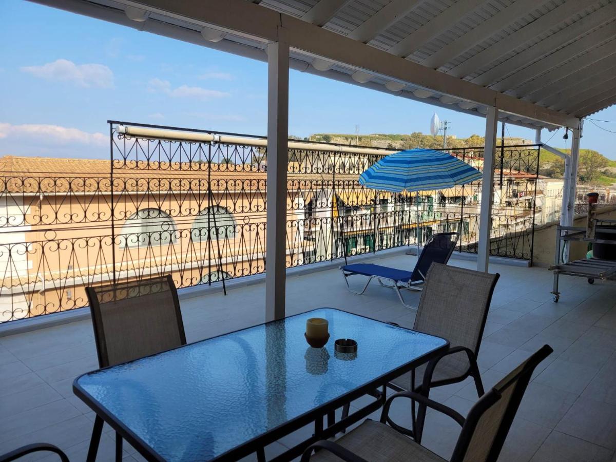 Kiki'S Penthouse Daire Korfu Dış mekan fotoğraf