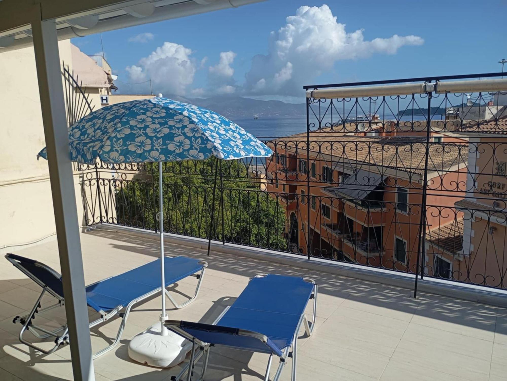 Kiki'S Penthouse Daire Korfu Dış mekan fotoğraf