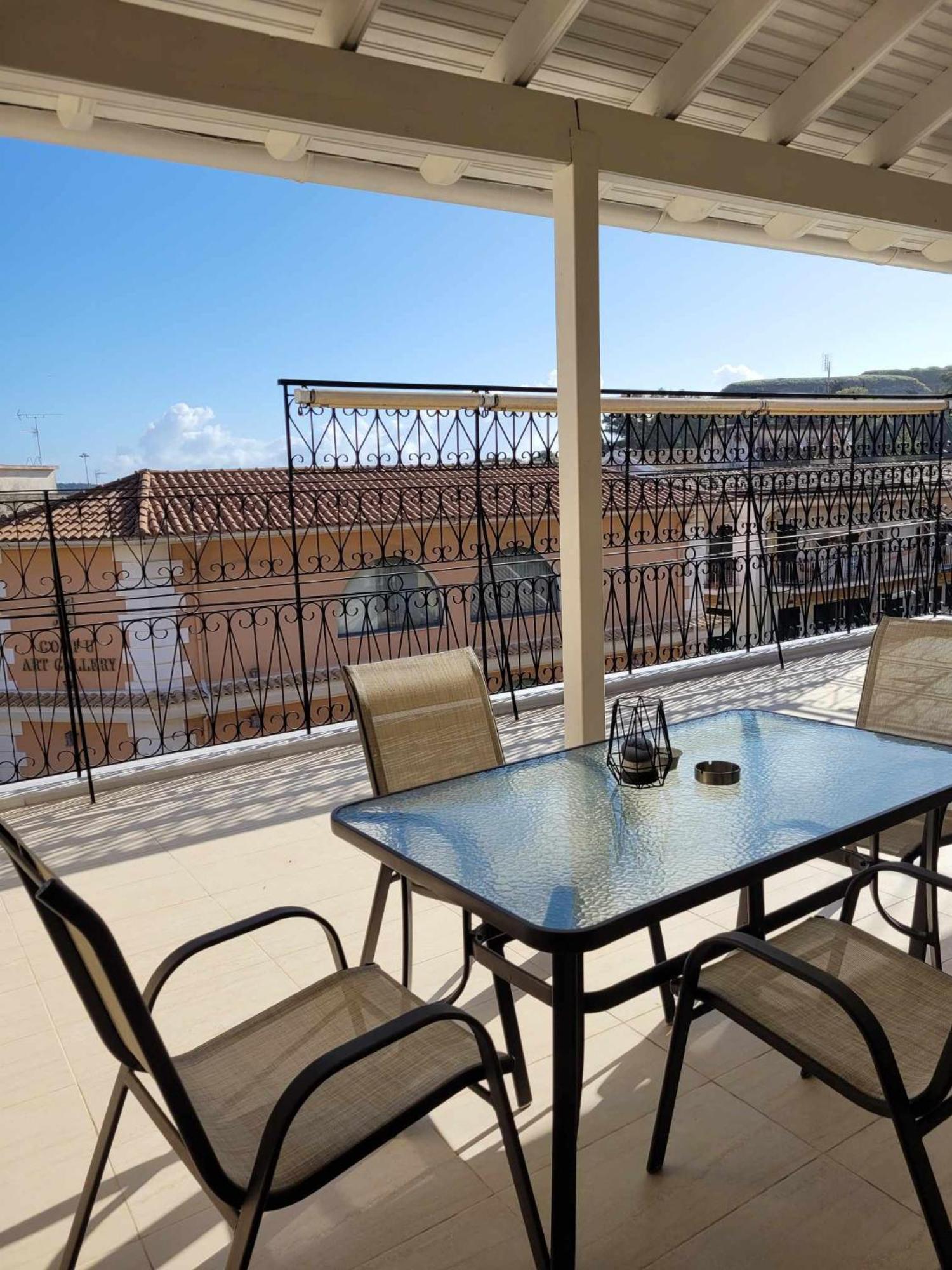 Kiki'S Penthouse Daire Korfu Dış mekan fotoğraf